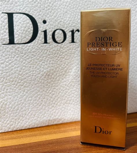 dior prestige uv protector youth and light